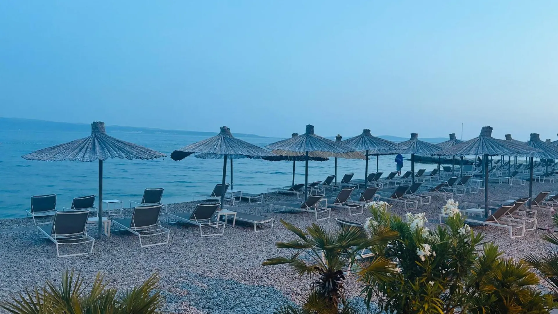 Stella'S Beachfront Aparthotel 스플리트