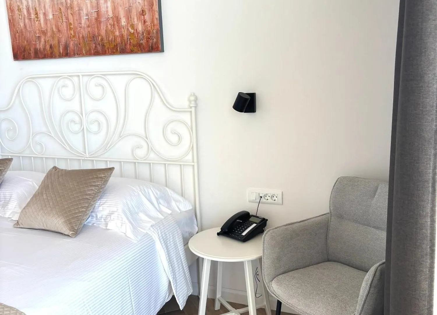 Stella'S Beachfront Aparthotel 스플리트 0*,
